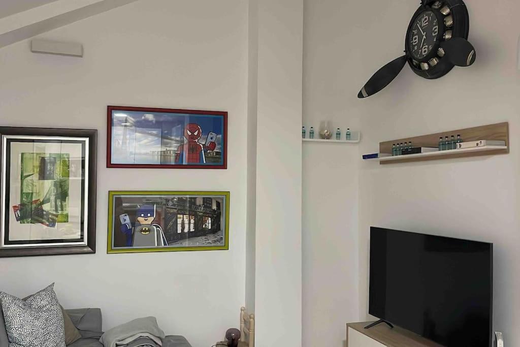 Apartamento Recien Reformado En Barajas Pueblo Madrid Exterior photo