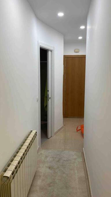 Apartamento Recien Reformado En Barajas Pueblo Madrid Exterior photo