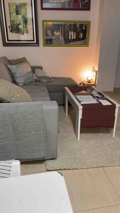 Apartamento Recien Reformado En Barajas Pueblo Madrid Exterior photo